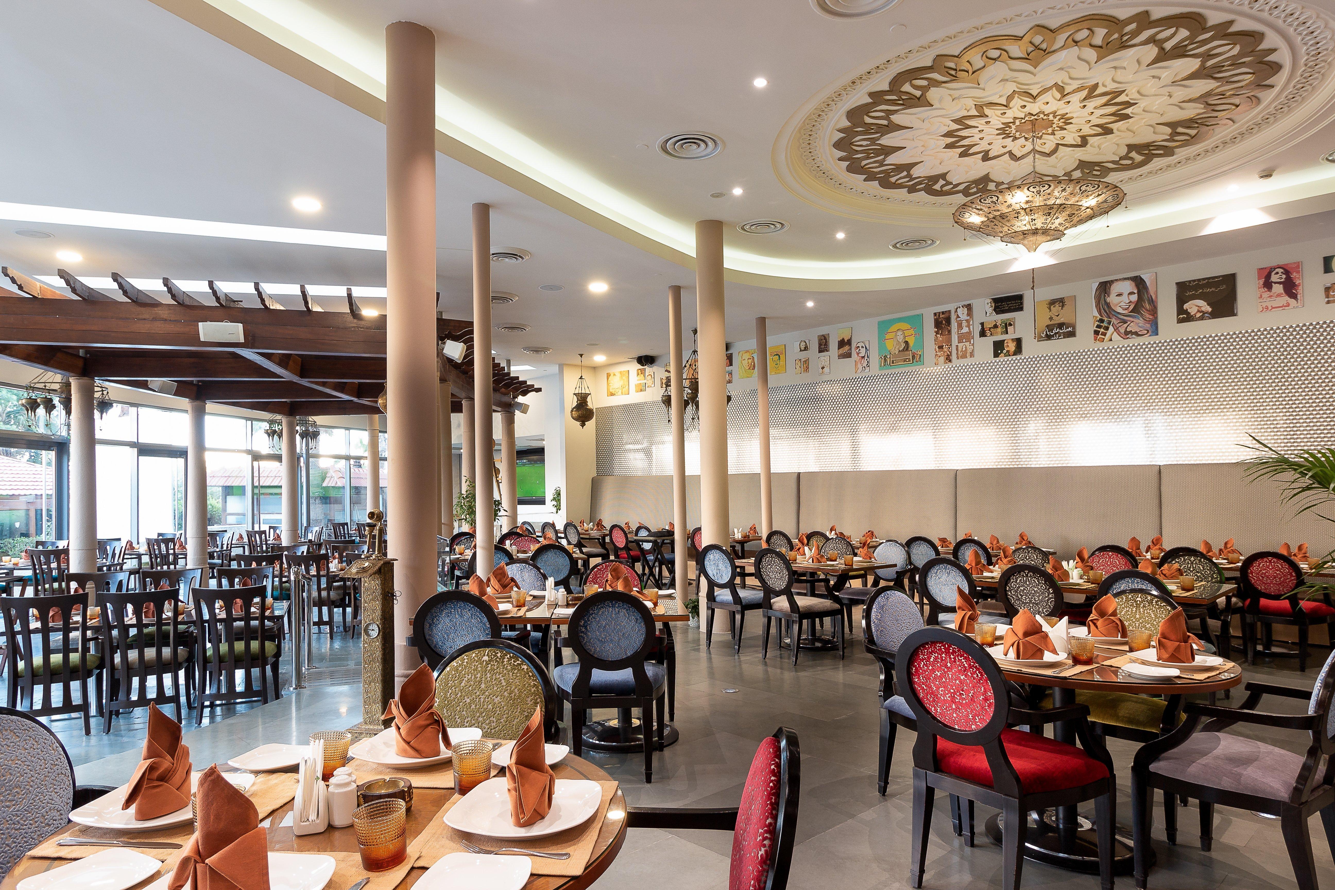 Holiday Inn - Suites Kuwait Salmiya By Ihg Kuwait City Esterno foto
