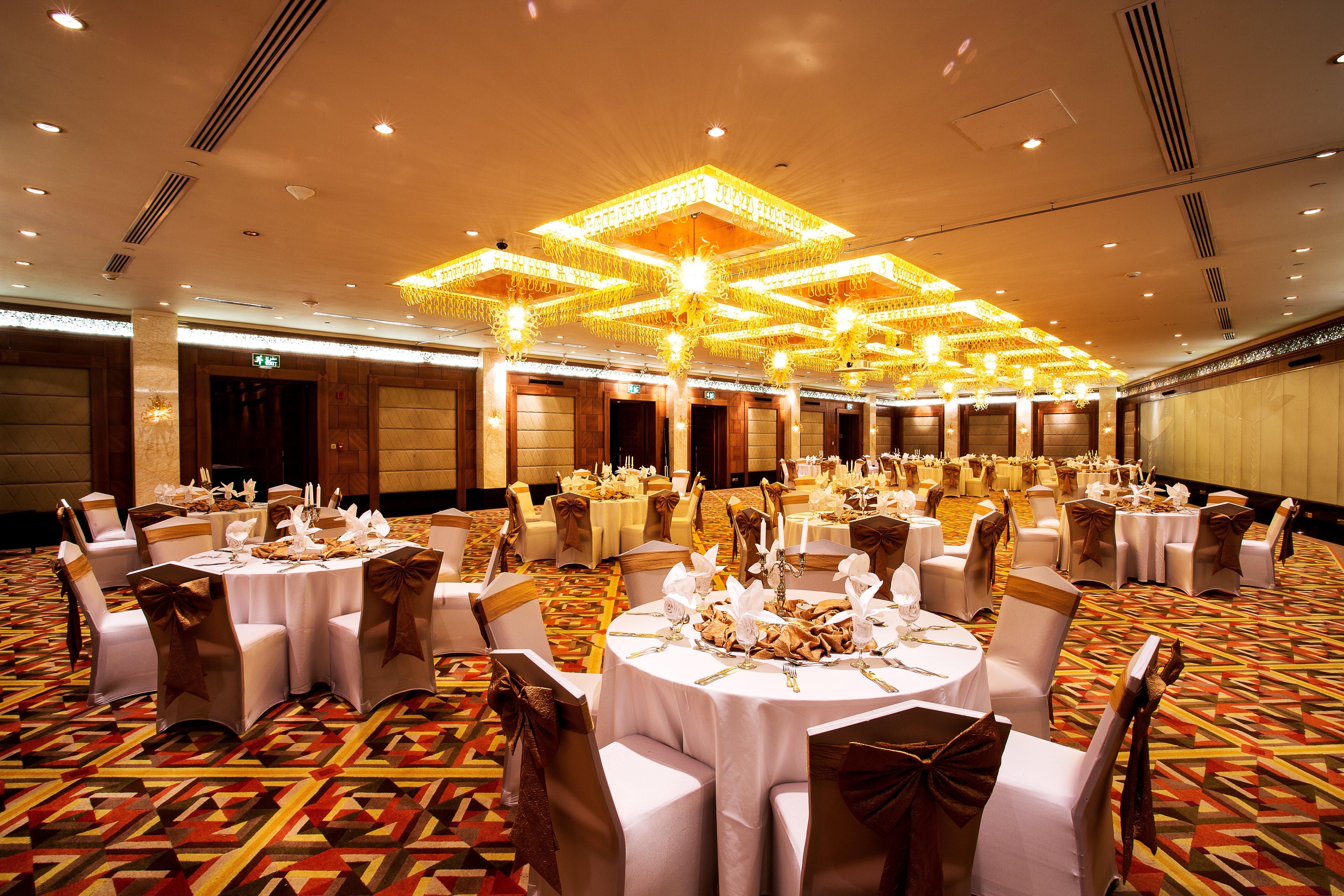 Holiday Inn - Suites Kuwait Salmiya By Ihg Kuwait City Esterno foto
