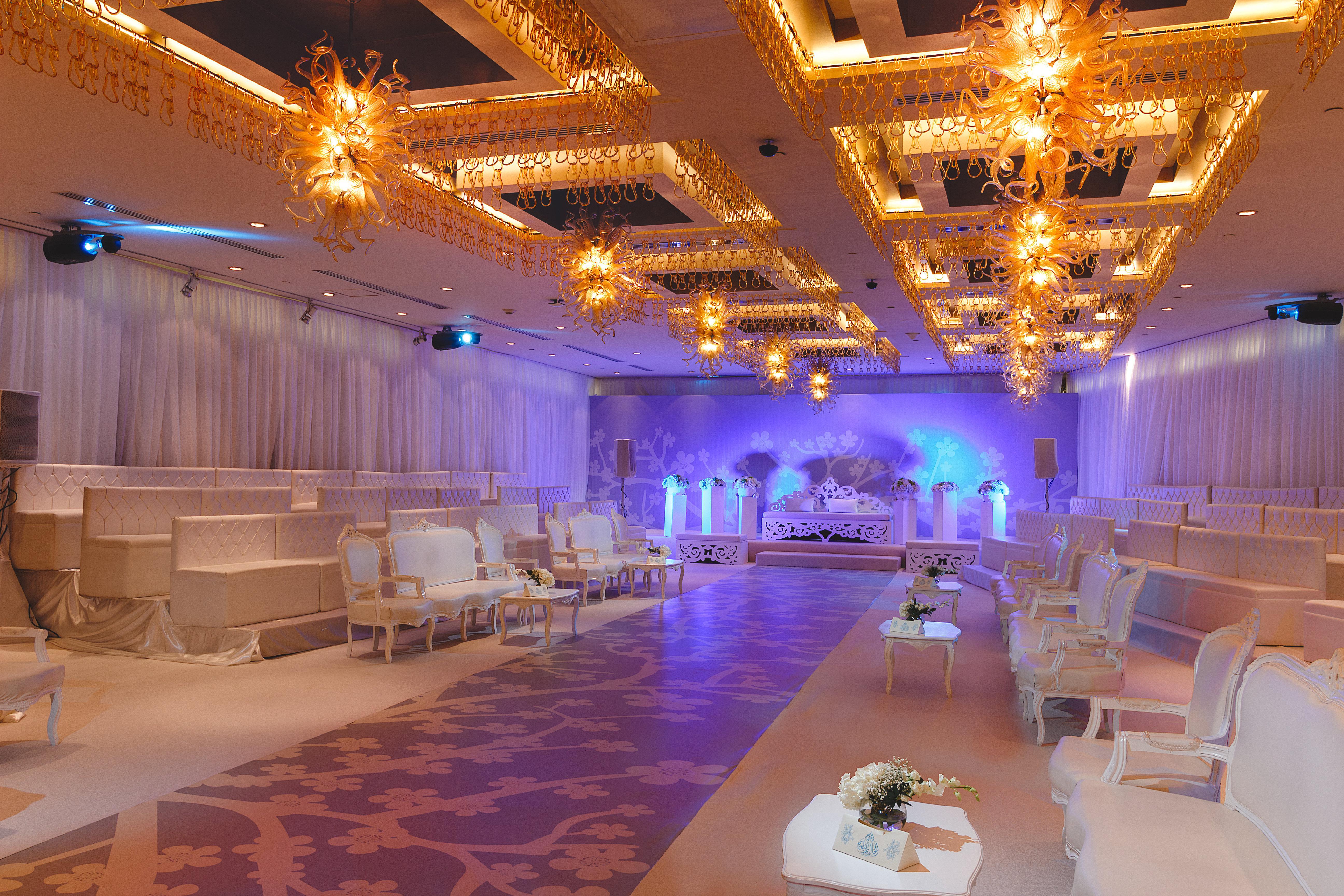 Holiday Inn - Suites Kuwait Salmiya By Ihg Kuwait City Esterno foto