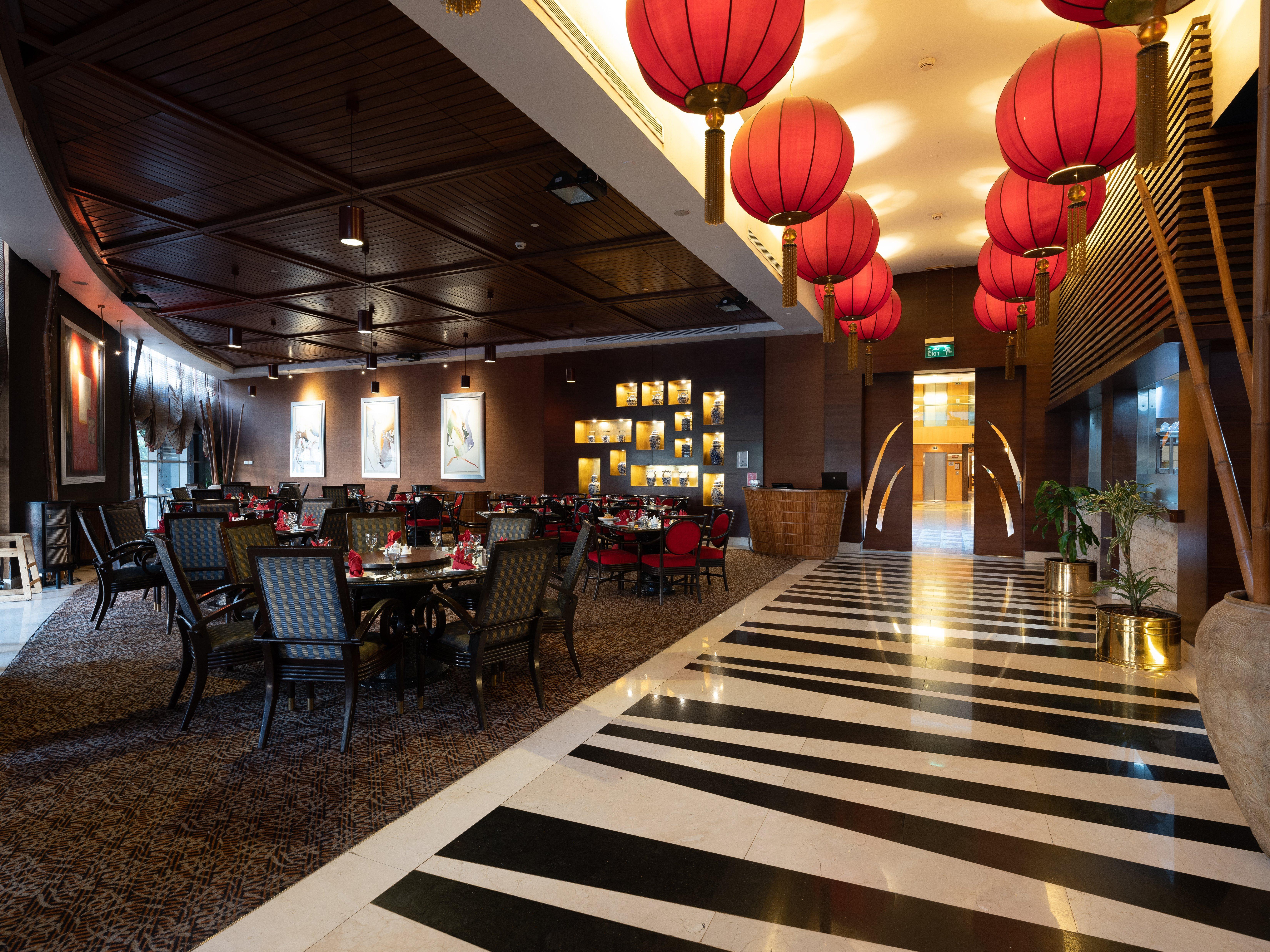 Holiday Inn - Suites Kuwait Salmiya By Ihg Kuwait City Esterno foto
